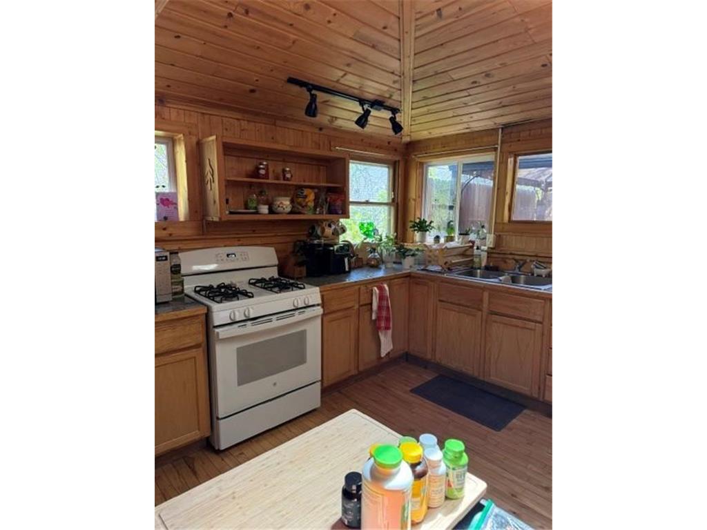6701 Mohawk Drive Chanhassen MN 55317 - Lotus Lake 7068960 image15