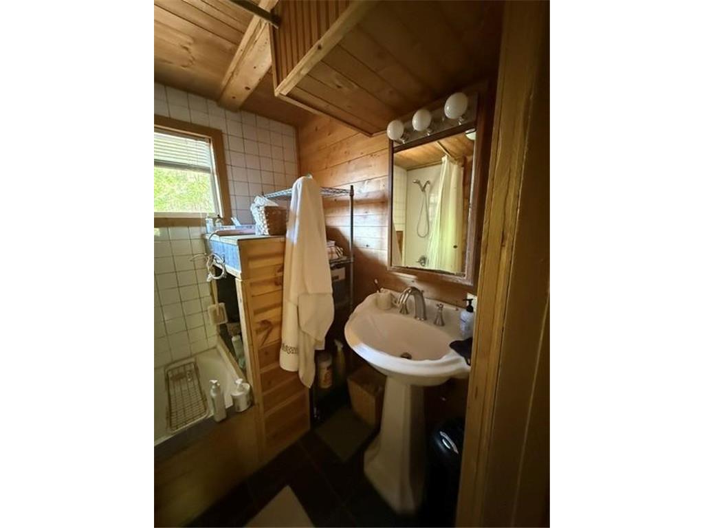 6701 Mohawk Drive Chanhassen MN 55317 - Lotus Lake 7068960 image19