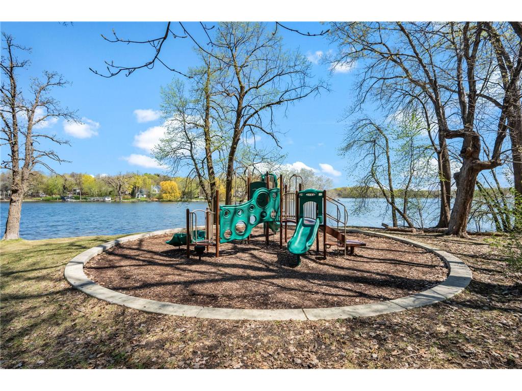 6701 Mohawk Drive Chanhassen MN 55317 - Lotus Lake 7068960 image6