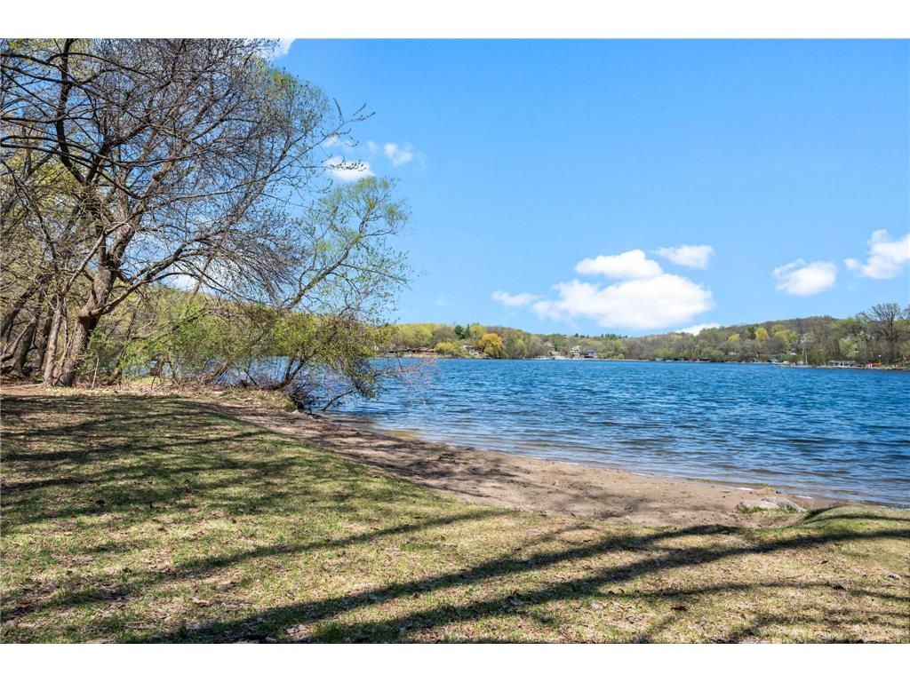 6701 Mohawk Drive Chanhassen MN 55317 - Lotus Lake 7068960 image7