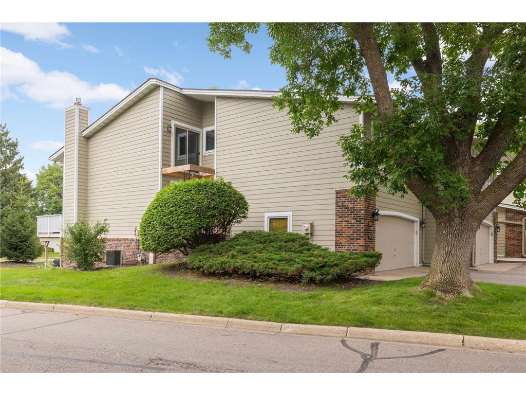 6701 W 82nd Street Bloomington MN 55438 7001336 image11