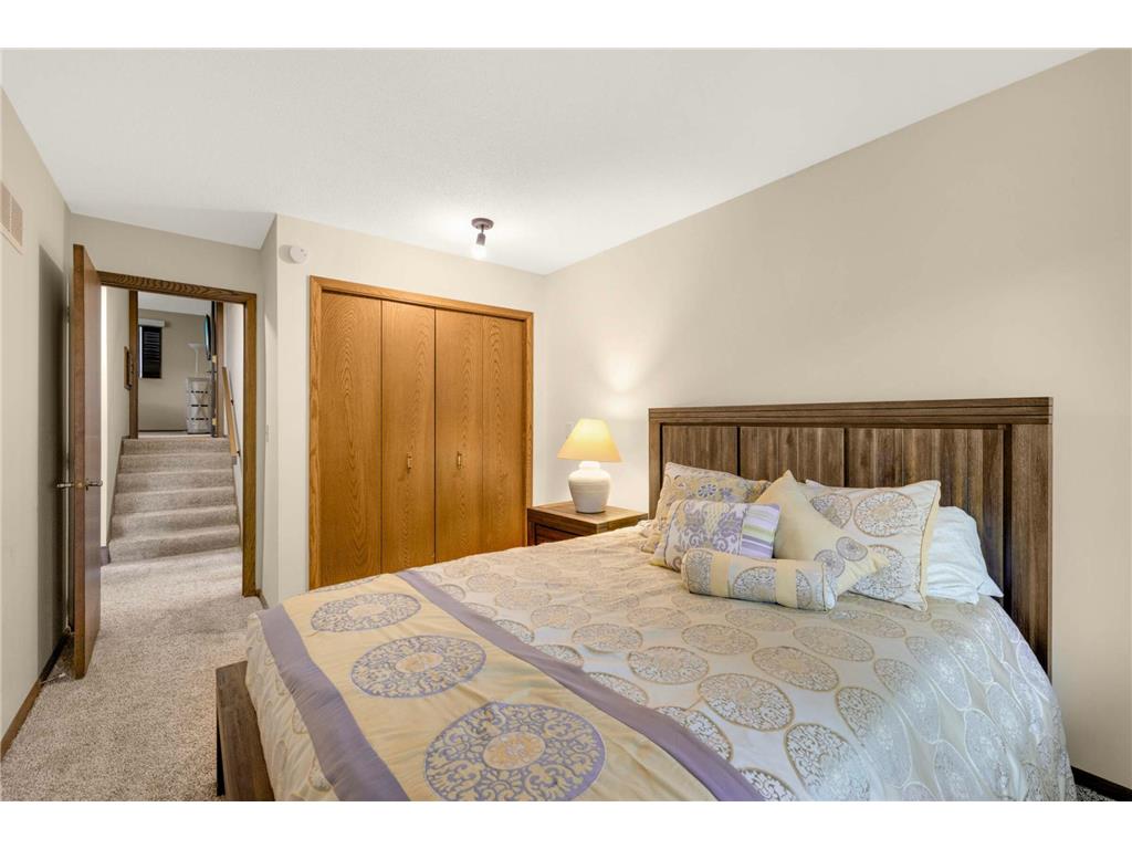 6701 W 82nd Street Bloomington MN 55438 7001336 image22
