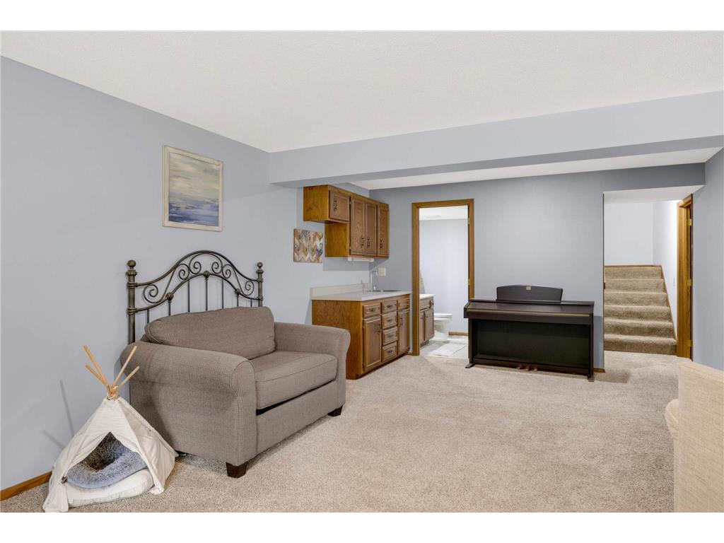 6701 W 82nd Street Bloomington MN 55438 7001336 image28