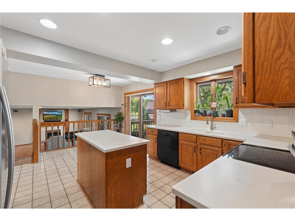 6702 120th Avenue N Champlin MN 55316 7077653 image5