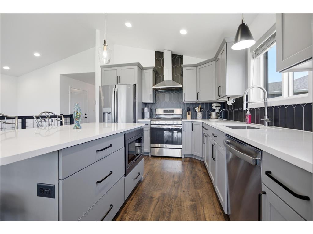6702 72nd Avenue S Horace ND 58047 7102241 image11