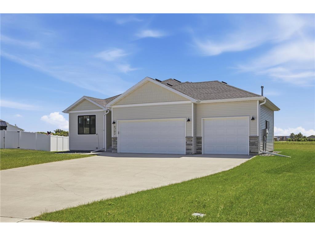 6702 72nd Avenue S Horace ND 58047 7102241 image3
