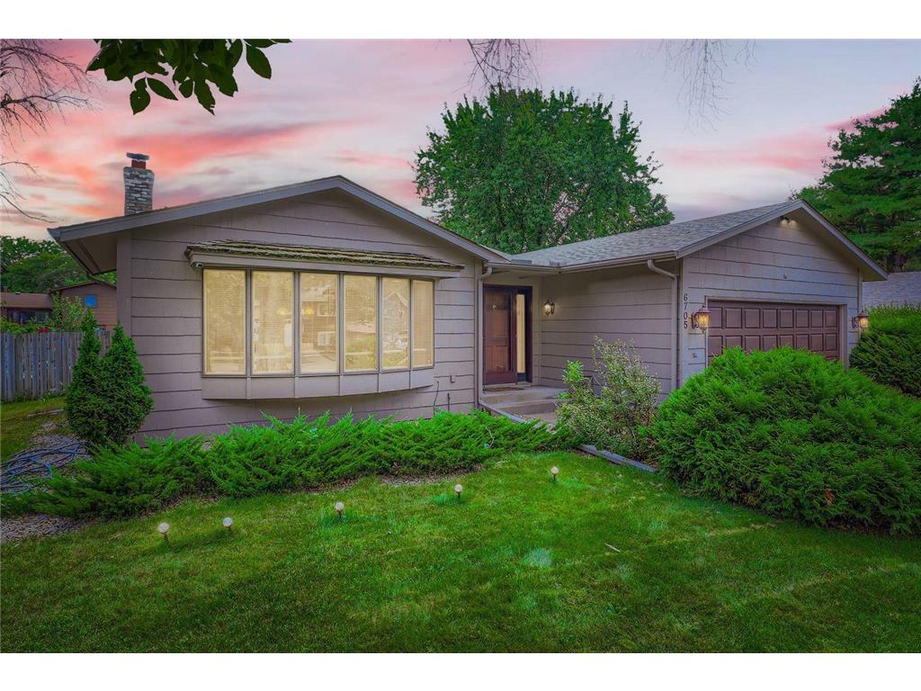 6705 80th Avenue N Brooklyn Park MN 55445 6747566 image1