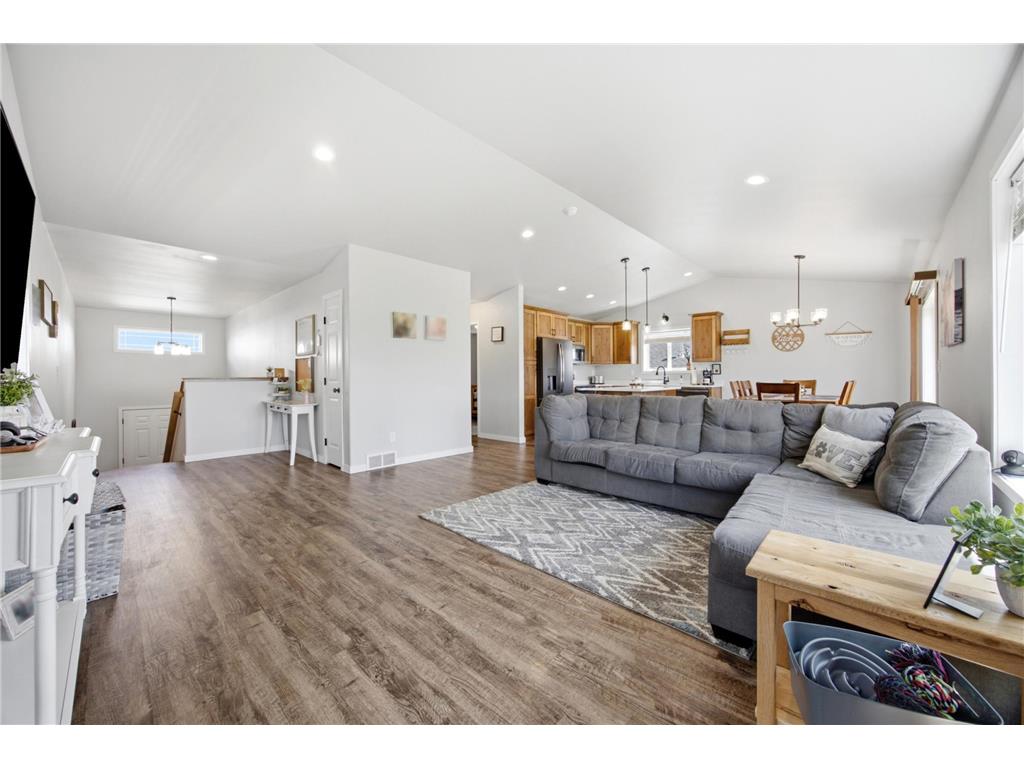 6706 72nd Avenue S Horace ND 58047 7097474 image8