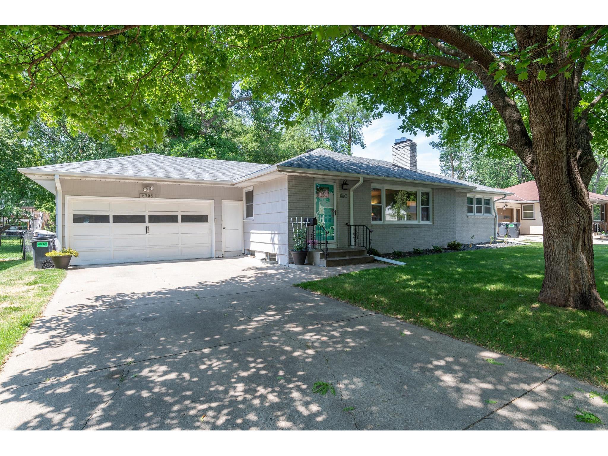 6708 Emerson Avenue S, Richfield, MN 55423 MLS 6015902 Edina Realty