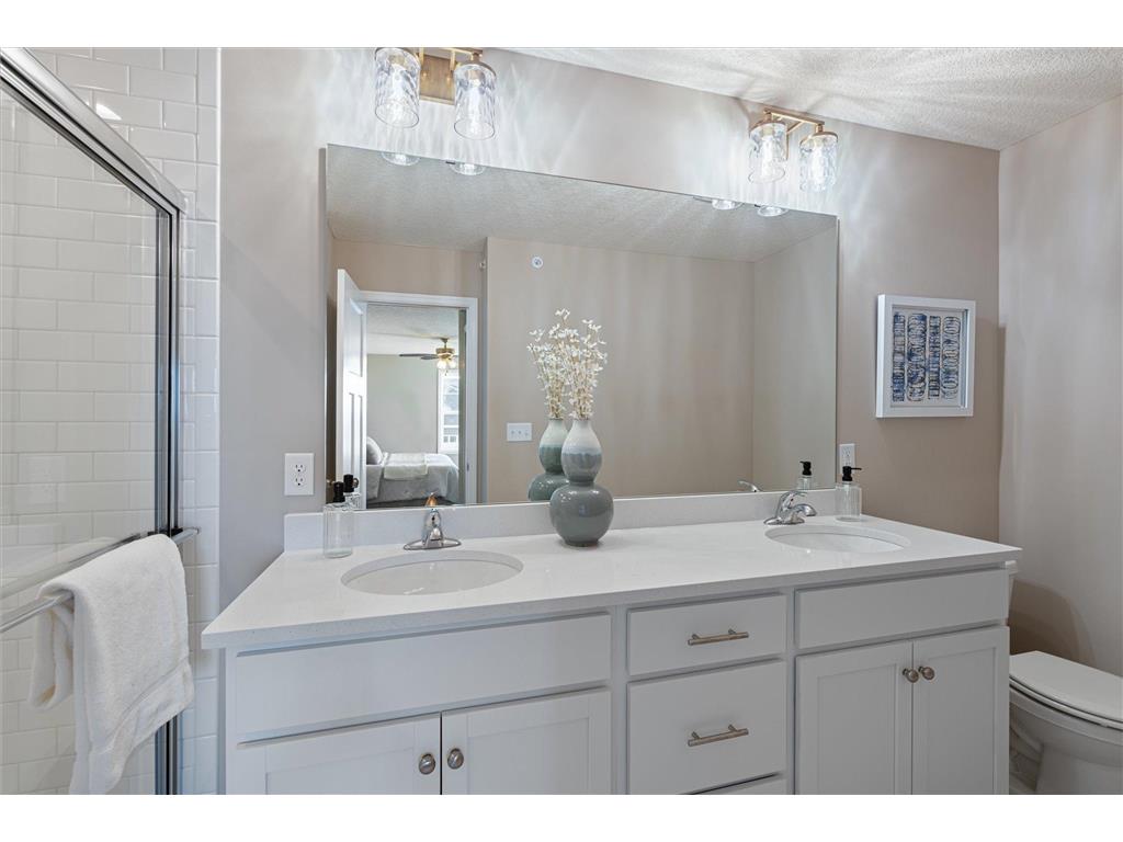 6708 Jorgensen Avenue S Cottage Grove MN 55016 6769961 image34