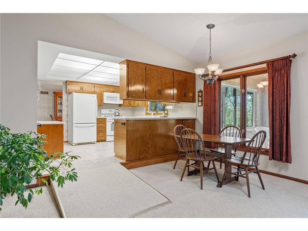 6708 W 82nd Street Bloomington MN 55438 7058802 image18