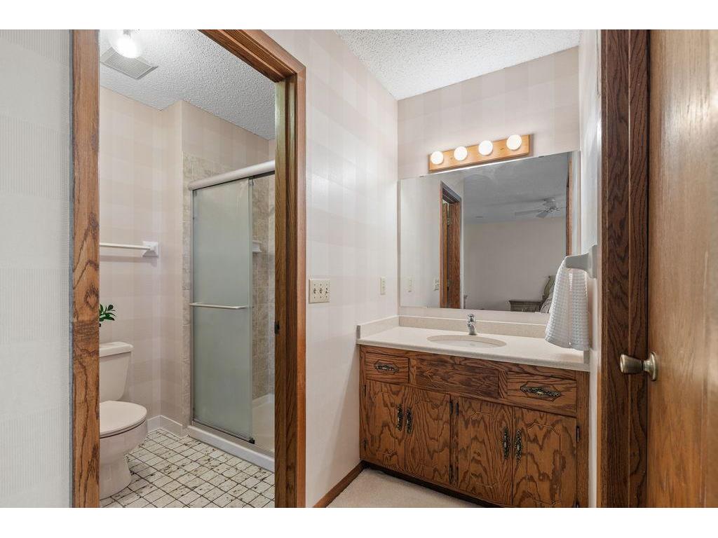 6708 W 82nd Street Bloomington MN 55438 7058802 image30