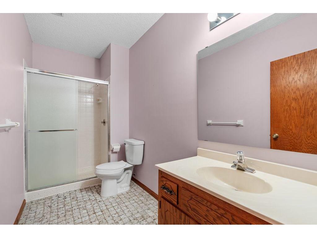 6708 W 82nd Street Bloomington MN 55438 7058802 image39