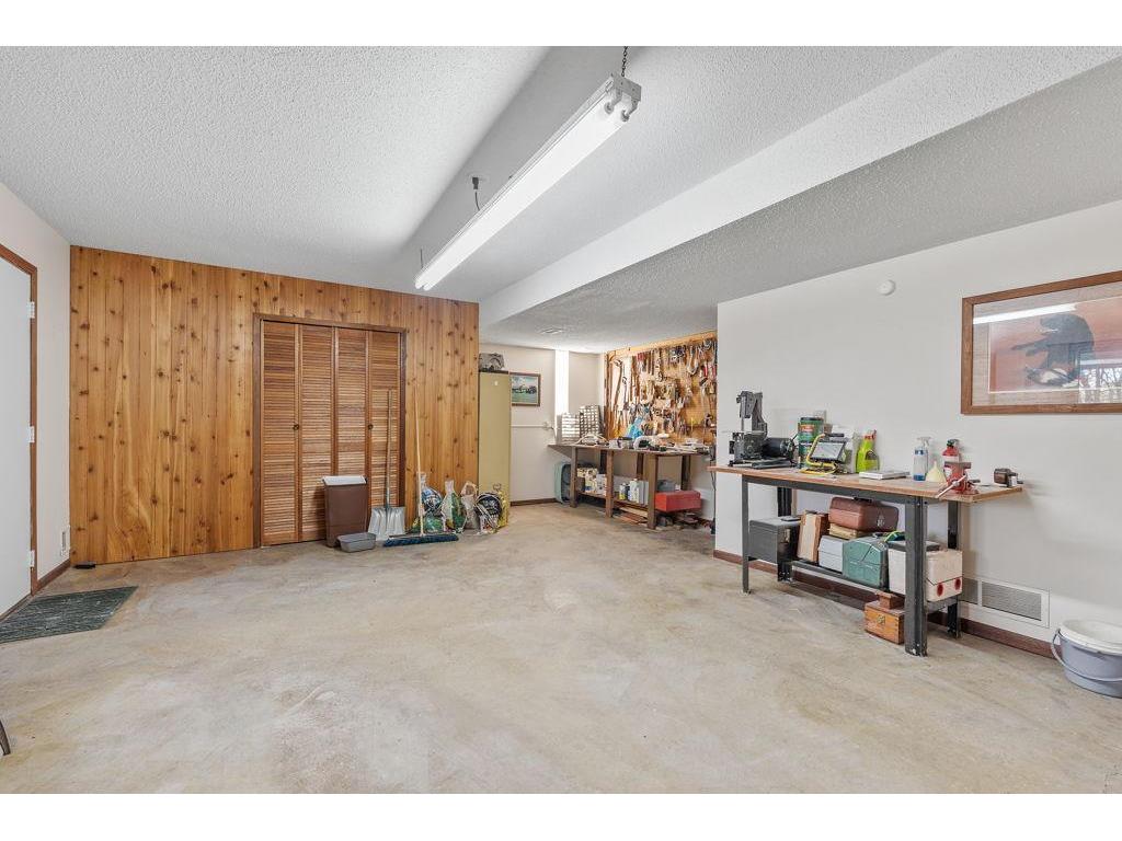 6708 W 82nd Street Bloomington MN 55438 7058802 image40