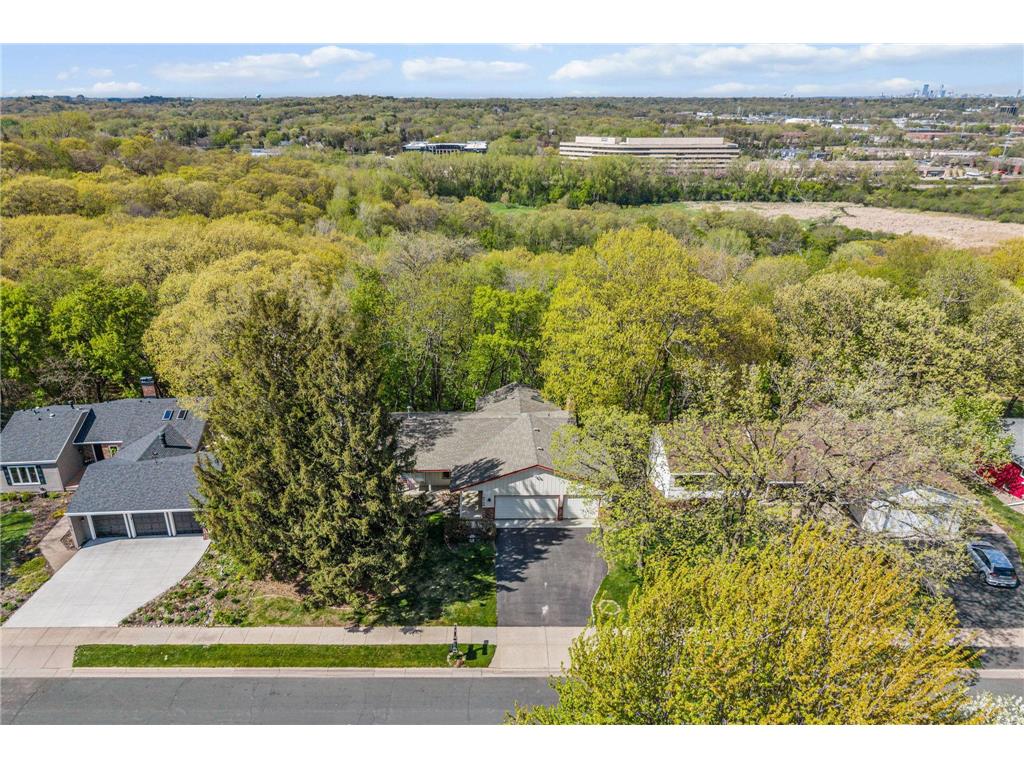 6708 W 82nd Street Bloomington MN 55438 7058802 image42