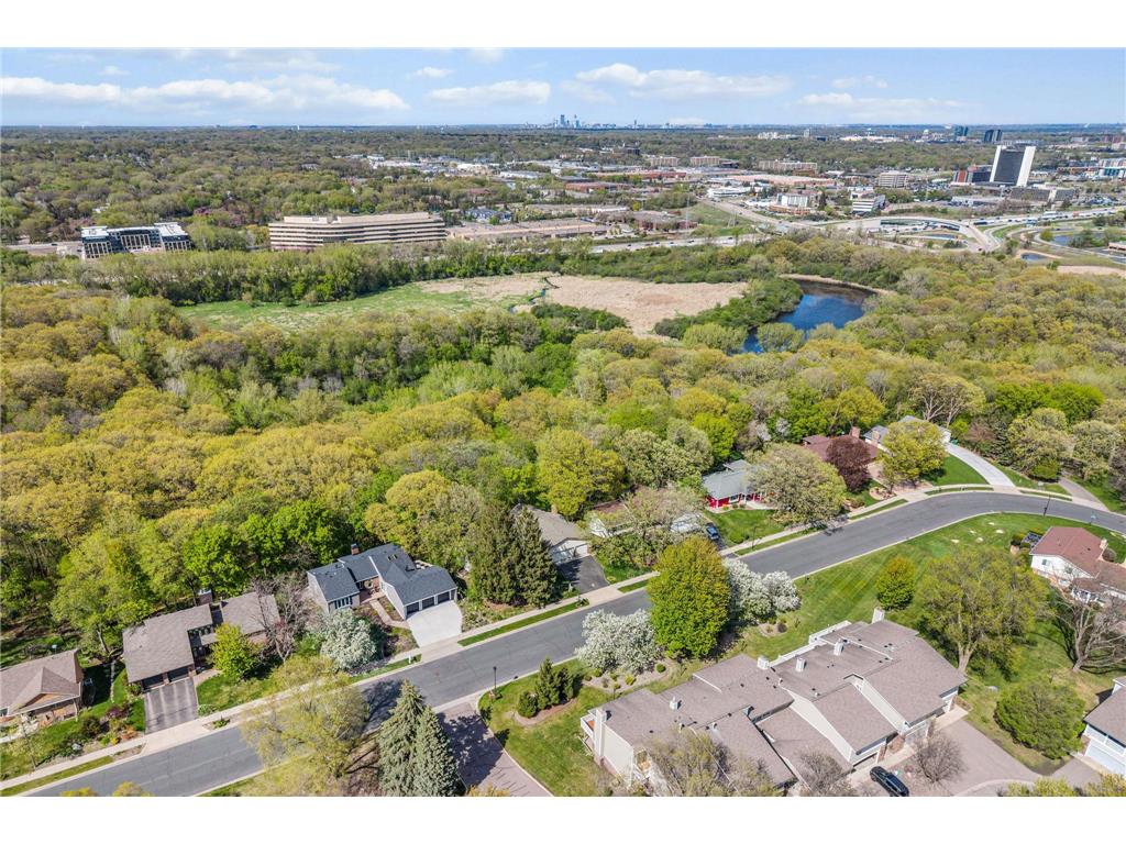6708 W 82nd Street Bloomington MN 55438 7058802 image47