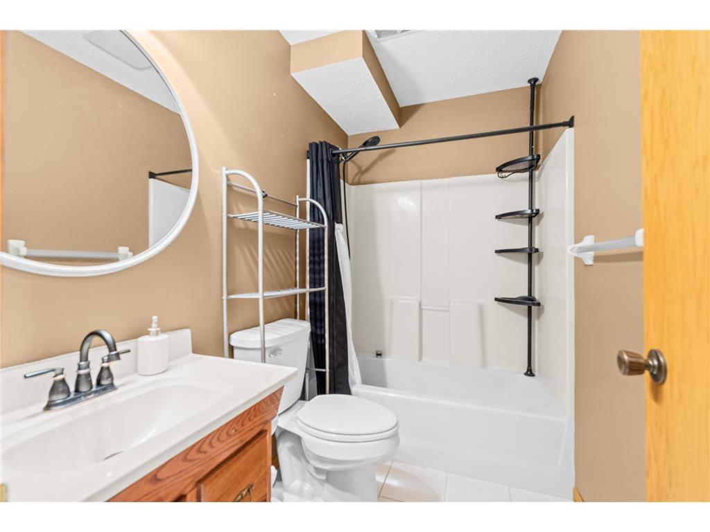 6709 110th Avenue N Champlin MN 55316 7061090 image16