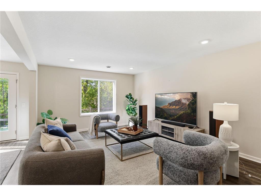 6709 151st Street Savage MN 55378 7073941 image13