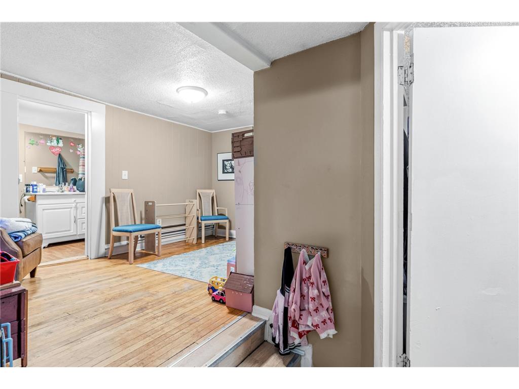 671 673 Bedford N 530 Beaumont E Street Saint Paul MN 55130 7065504 image16