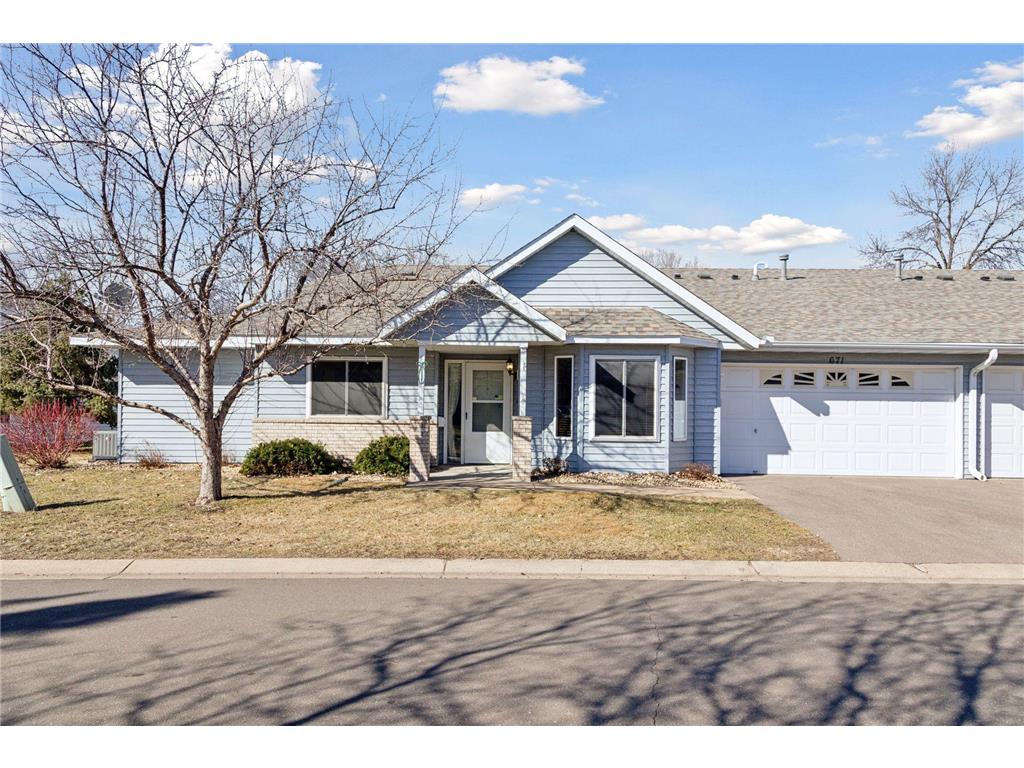 671 Belland Avenue Vadnais Heights MN 55127 6500035 image1
