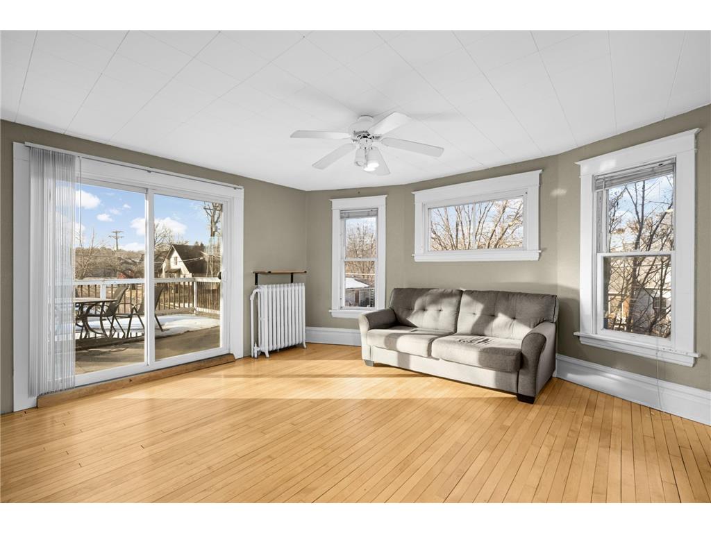 671 Canton Street Saint Paul MN 55102 7015694 image2