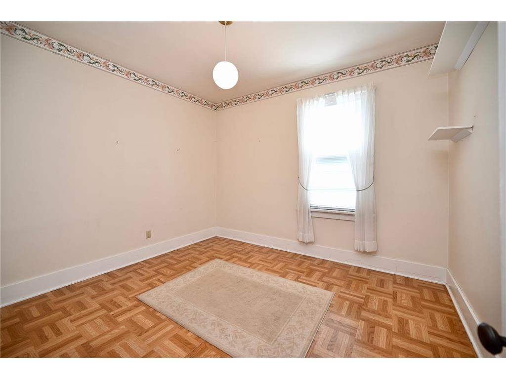 671 E King Street Winona MN 55987 7070732 image11