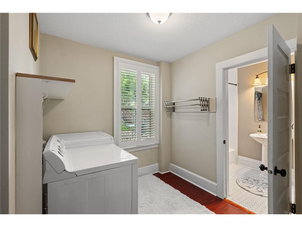 671 Edmund Avenue Saint Paul MN 55104 7034633 image23