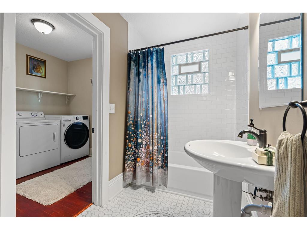 671 Edmund Avenue Saint Paul MN 55104 7034633 image25