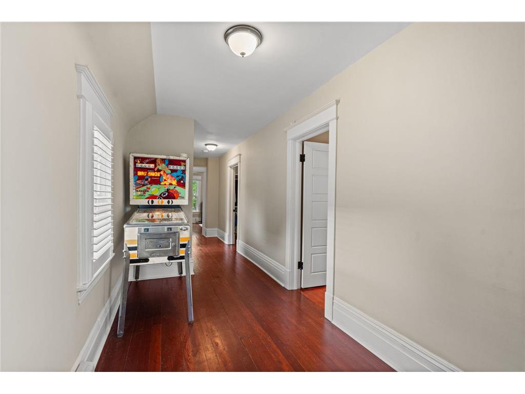671 Edmund Avenue Saint Paul MN 55104 7034633 image28