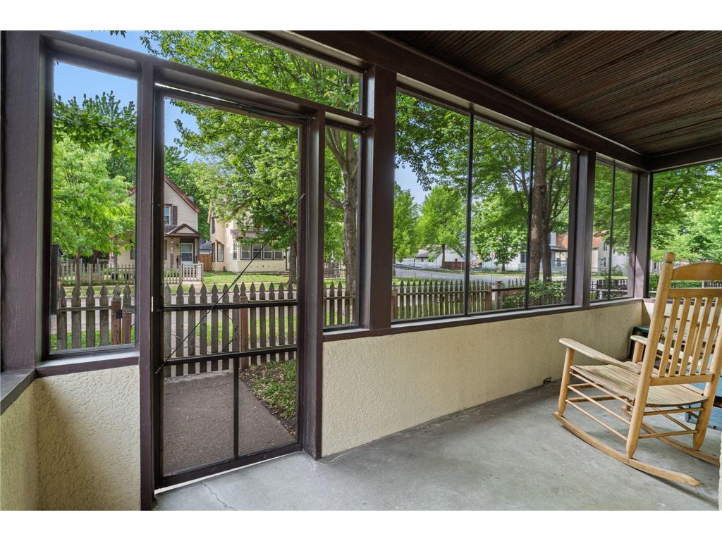 671 Edmund Avenue Saint Paul MN 55104 7034633 image5