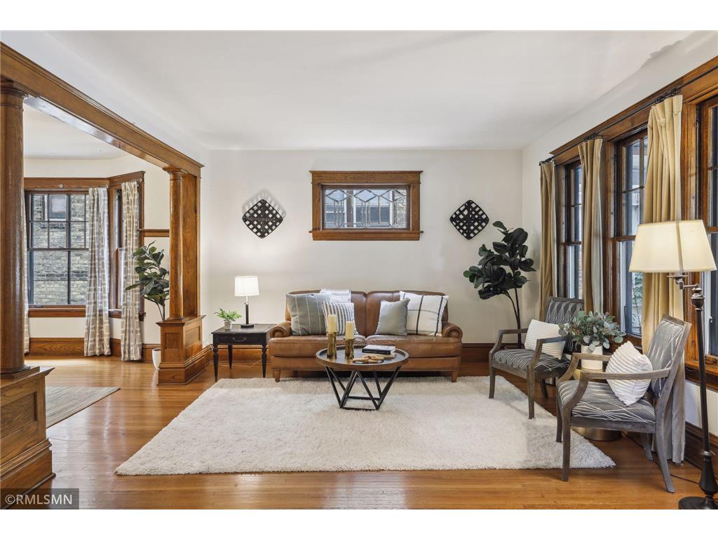 671 Portland Avenue Saint Paul MN 55104 6379097 image1