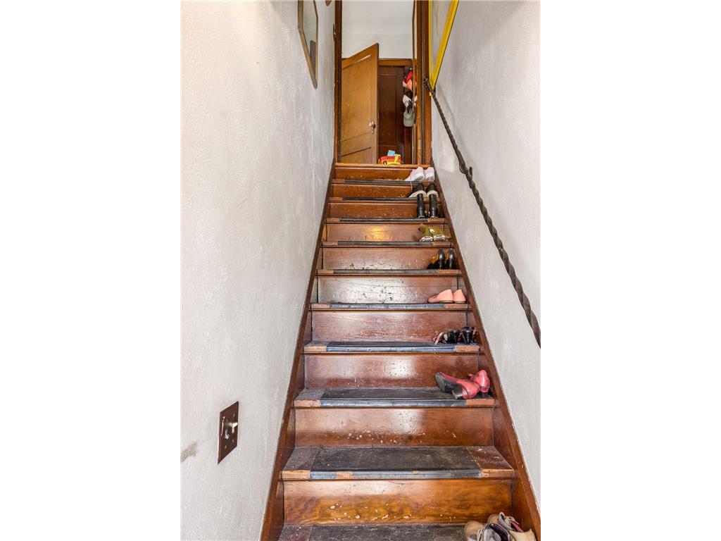 671 Spring Street NE Minneapolis MN 55413 7094390 image11