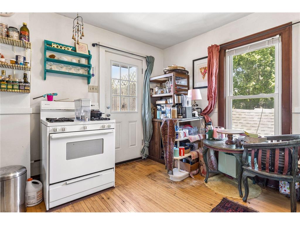 671 Spring Street NE Minneapolis MN 55413 7094390 image15