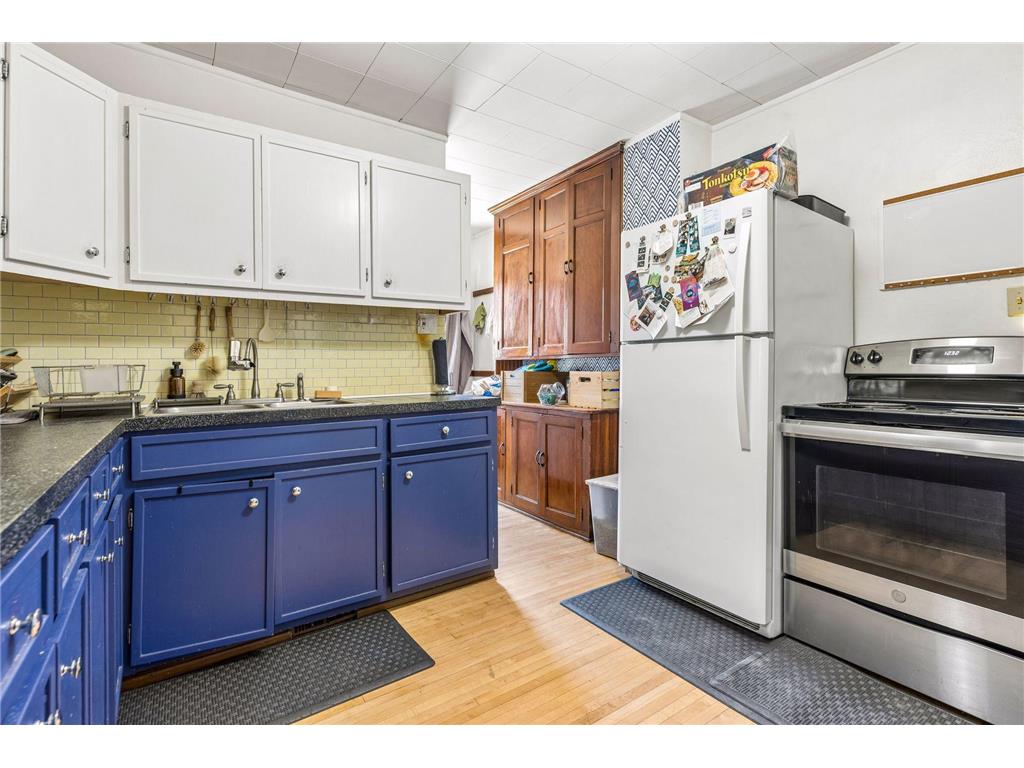 671 Spring Street NE Minneapolis MN 55413 7094390 image7
