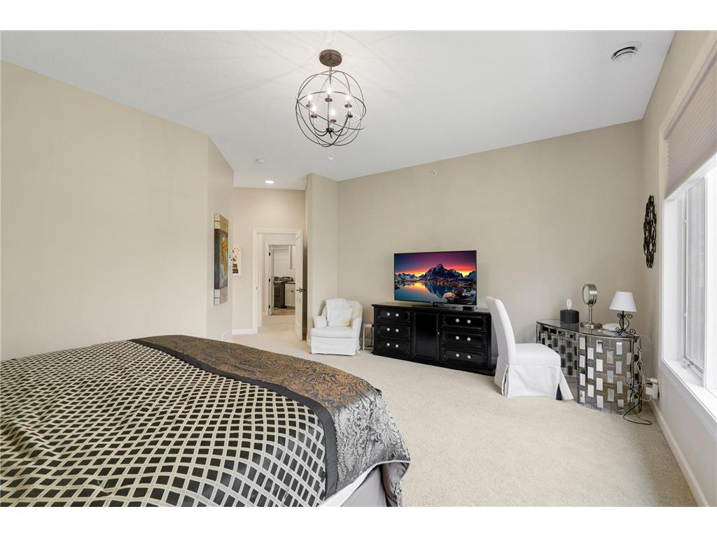 671 Willoughby Way E Minnetonka MN 55305 7075899 image31