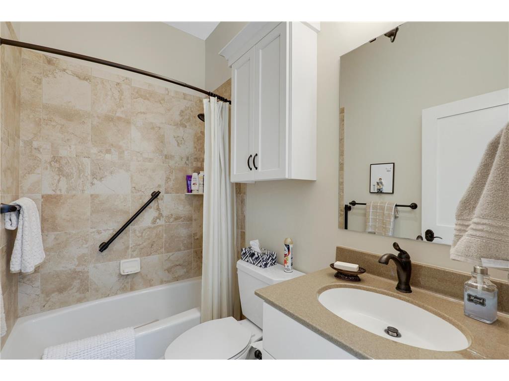 671 Willoughby Way E Minnetonka MN 55305 7075899 image44
