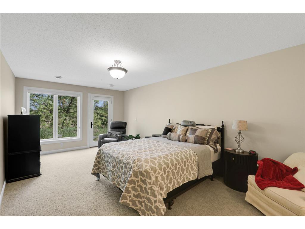 671 Willoughby Way E Minnetonka MN 55305 7075899 image46