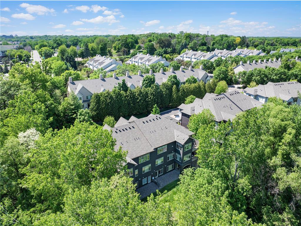 671 Willoughby Way E Minnetonka MN 55305 7075899 image58