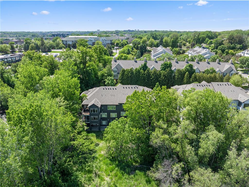 671 Willoughby Way E Minnetonka MN 55305 7075899 image59