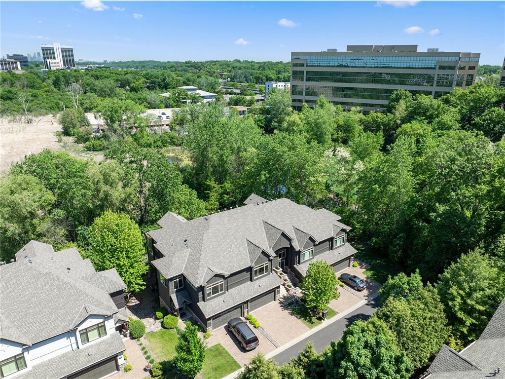 671 Willoughby Way E Minnetonka MN 55305 7075899 image60