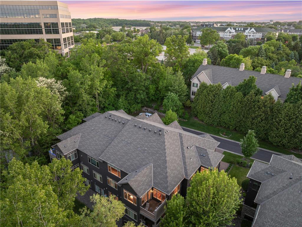 671 Willoughby Way E Minnetonka MN 55305 7075899 image75