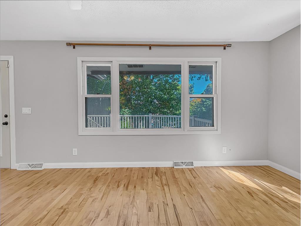 6710 Hopi Road Chanhassen MN 55317 7056788 image8