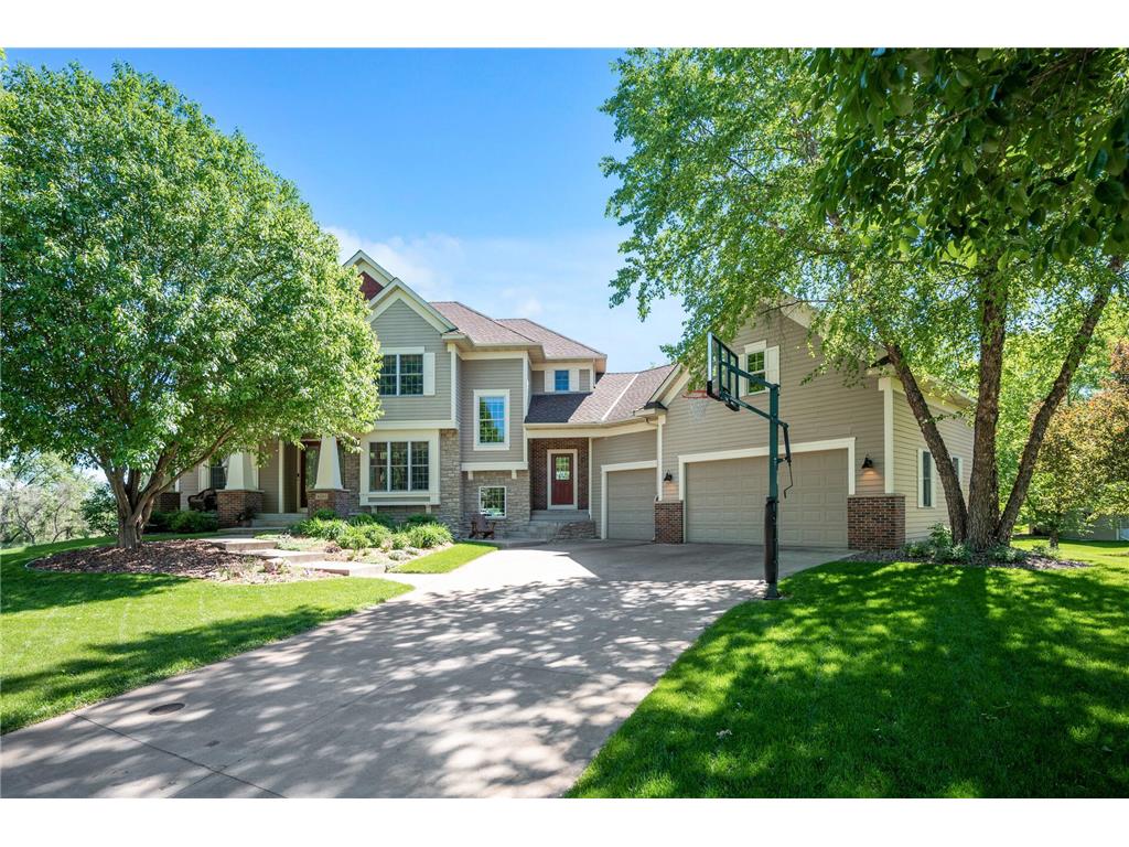 6710 Meadowlark Court, Lino Lakes, MN 55038 MLS 6194562 Edina Realty