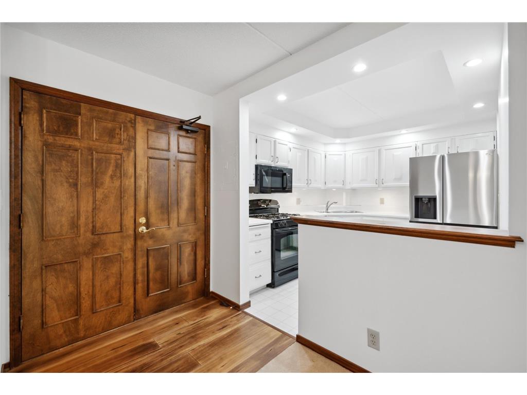 6710 Vernon Avenue S #307 Edina MN 55436 6349023 image1