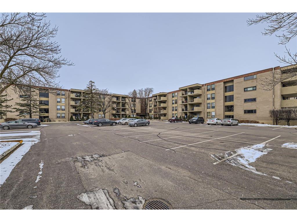 6710 Vernon Avenue S #307 Edina MN 55436 6793848 image25