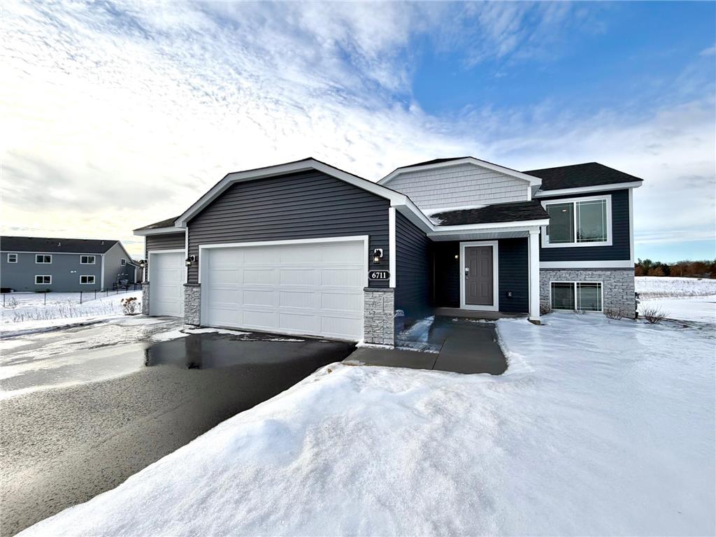 6711 Granby Street North Branch MN 55056 7028635 image1