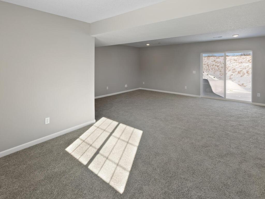 6711 Granby Street North Branch MN 55056 7028635 image18