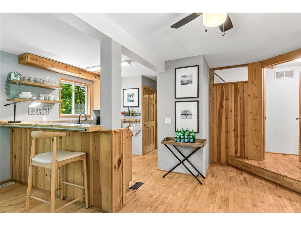 6711 Mohawk Drive Chanhassen MN 55317 - Lotus Lake 7107679 image22