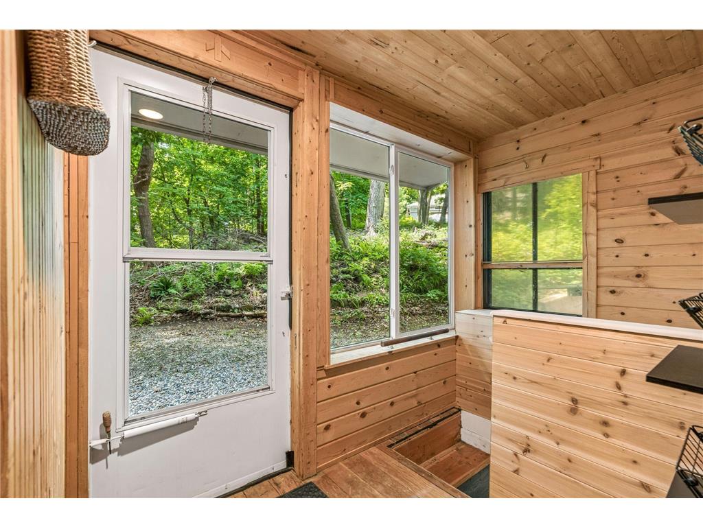 6711 Mohawk Drive Chanhassen MN 55317 - Lotus Lake 7107679 image32