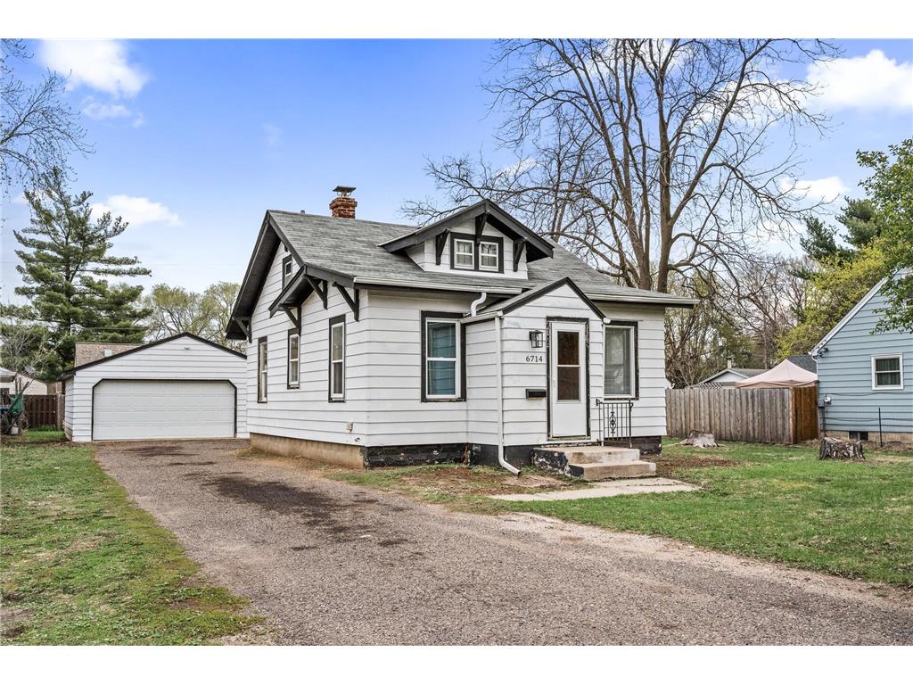 6714 Corvallis Avenue N Crystal MN 55428 6718341 image1